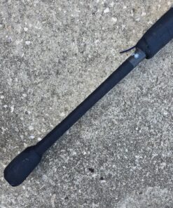 40" oblong handle with flat pommel close up from the skinny side - used on both the 40" downstick and oblong 40" stupid bat